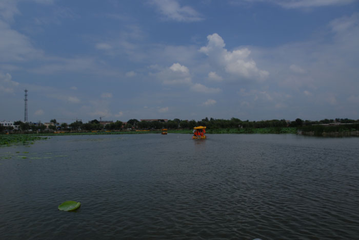 ˮ��һɫ���̲�ʎ����С���x��߅Խ��Խ�h��