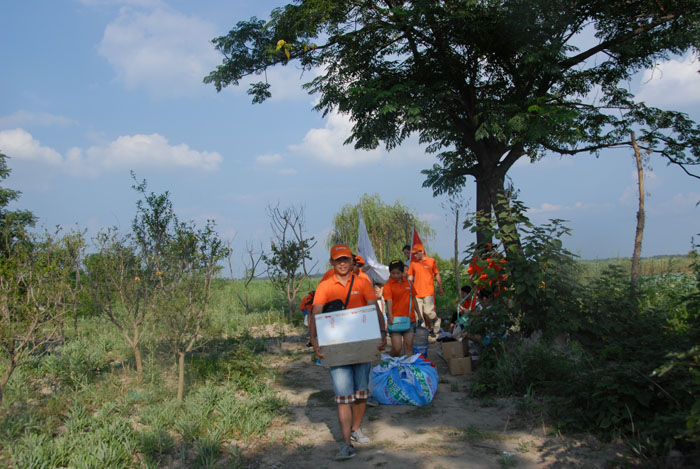 ����������С�u���x��һ�����������ذ��ϣ���ԭ��ý������